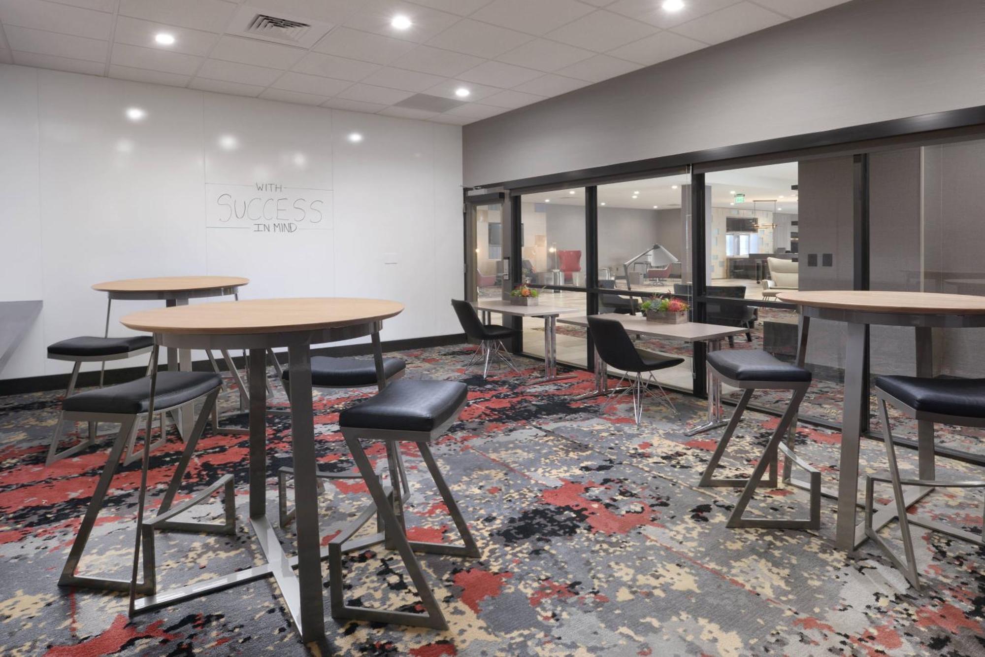 Courtyard By Marriott Austin פלוגרוויל מראה חיצוני תמונה